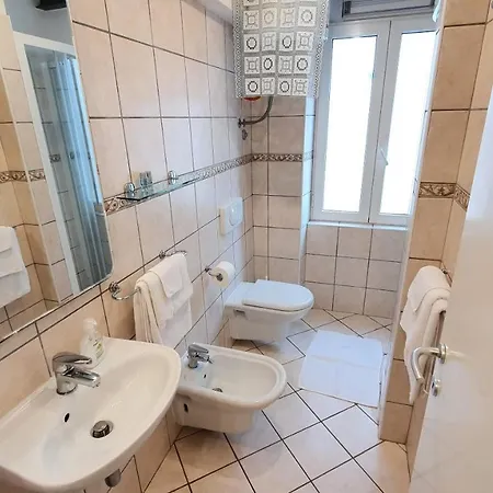 Apartament Queen Ernesta Iii. Rovinj